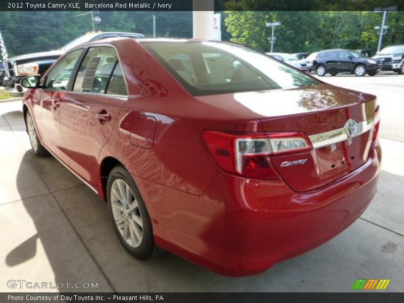 Barcelona Red Metallic / Ivory 2012 Toyota Camry XLE
