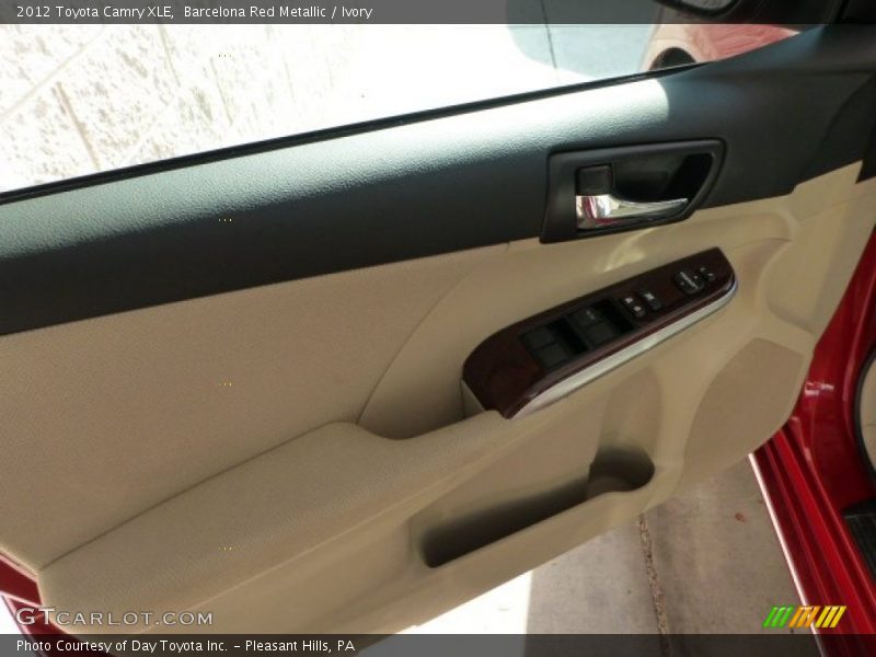 Barcelona Red Metallic / Ivory 2012 Toyota Camry XLE
