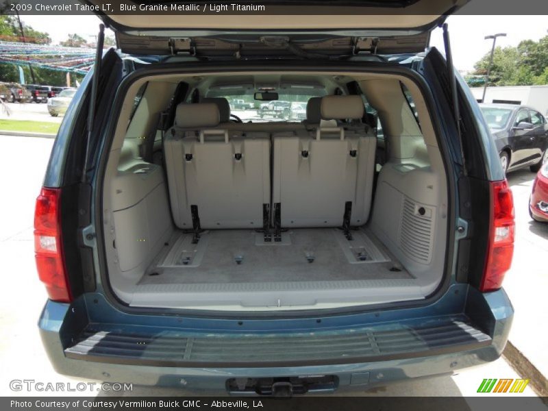 Blue Granite Metallic / Light Titanium 2009 Chevrolet Tahoe LT