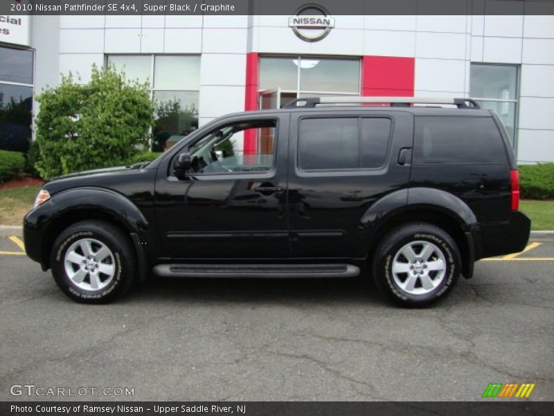 Super Black / Graphite 2010 Nissan Pathfinder SE 4x4