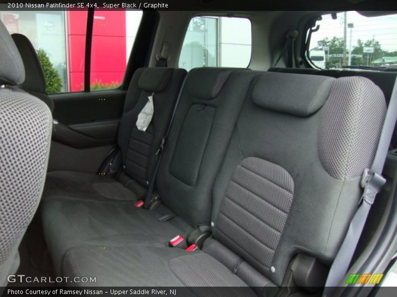 Super Black / Graphite 2010 Nissan Pathfinder SE 4x4