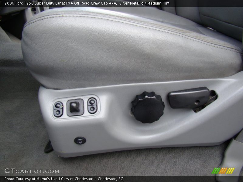 Silver Metallic / Medium Flint 2006 Ford F250 Super Duty Lariat FX4 Off Road Crew Cab 4x4