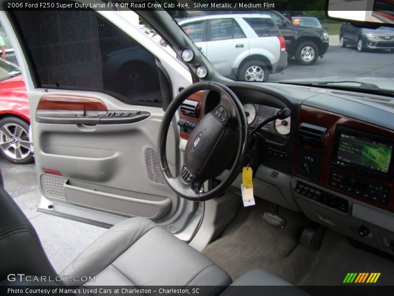 Silver Metallic / Medium Flint 2006 Ford F250 Super Duty Lariat FX4 Off Road Crew Cab 4x4