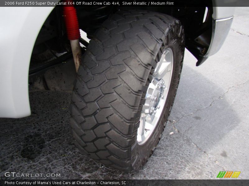Silver Metallic / Medium Flint 2006 Ford F250 Super Duty Lariat FX4 Off Road Crew Cab 4x4