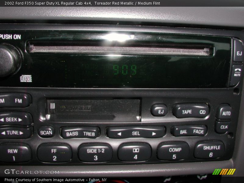 Audio System of 2002 F350 Super Duty XL Regular Cab 4x4