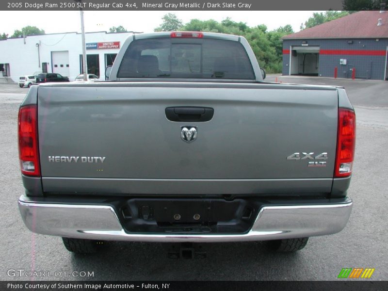 Mineral Gray Metallic / Dark Slate Gray 2005 Dodge Ram 2500 SLT Regular Cab 4x4
