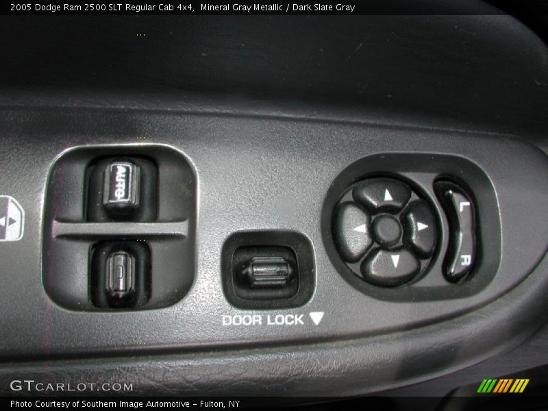 Controls of 2005 Ram 2500 SLT Regular Cab 4x4