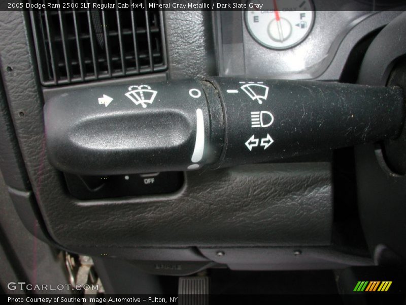 Controls of 2005 Ram 2500 SLT Regular Cab 4x4