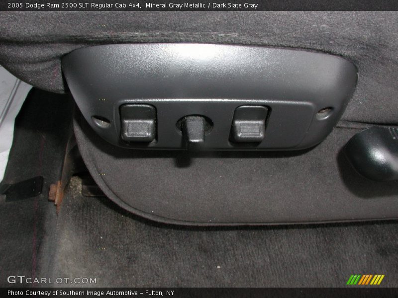Controls of 2005 Ram 2500 SLT Regular Cab 4x4