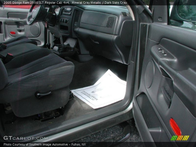 Mineral Gray Metallic / Dark Slate Gray 2005 Dodge Ram 2500 SLT Regular Cab 4x4