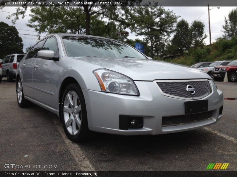Radiant Silver Metallic / Charcoal Black 2008 Nissan Maxima 3.5 SE