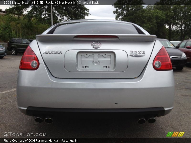 Radiant Silver Metallic / Charcoal Black 2008 Nissan Maxima 3.5 SE