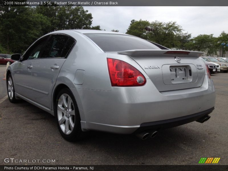 Radiant Silver Metallic / Charcoal Black 2008 Nissan Maxima 3.5 SE