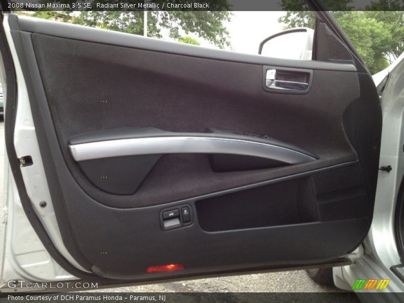 Radiant Silver Metallic / Charcoal Black 2008 Nissan Maxima 3.5 SE