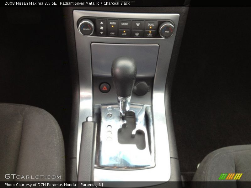 Radiant Silver Metallic / Charcoal Black 2008 Nissan Maxima 3.5 SE