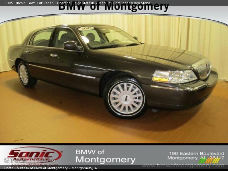 Charcoal Beige Metallic / Medium Light Stone/Dark Stone 2005 Lincoln Town Car Sedan