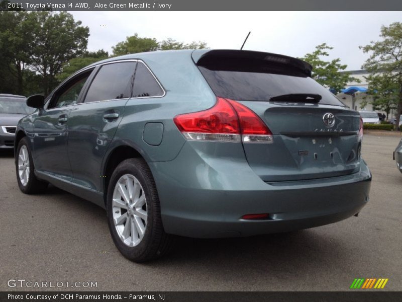 Aloe Green Metallic / Ivory 2011 Toyota Venza I4 AWD