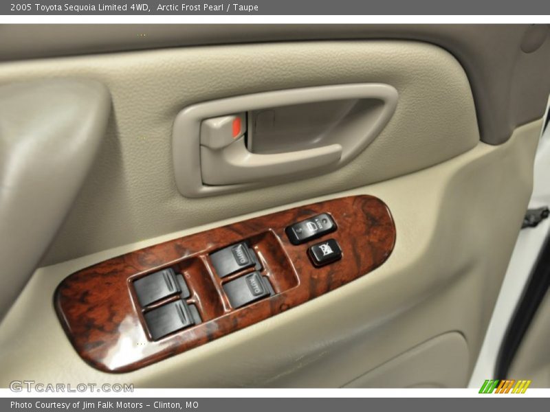 Arctic Frost Pearl / Taupe 2005 Toyota Sequoia Limited 4WD