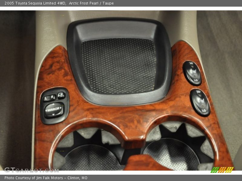 Arctic Frost Pearl / Taupe 2005 Toyota Sequoia Limited 4WD