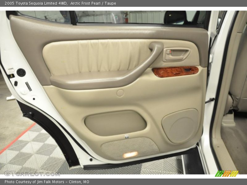 Arctic Frost Pearl / Taupe 2005 Toyota Sequoia Limited 4WD