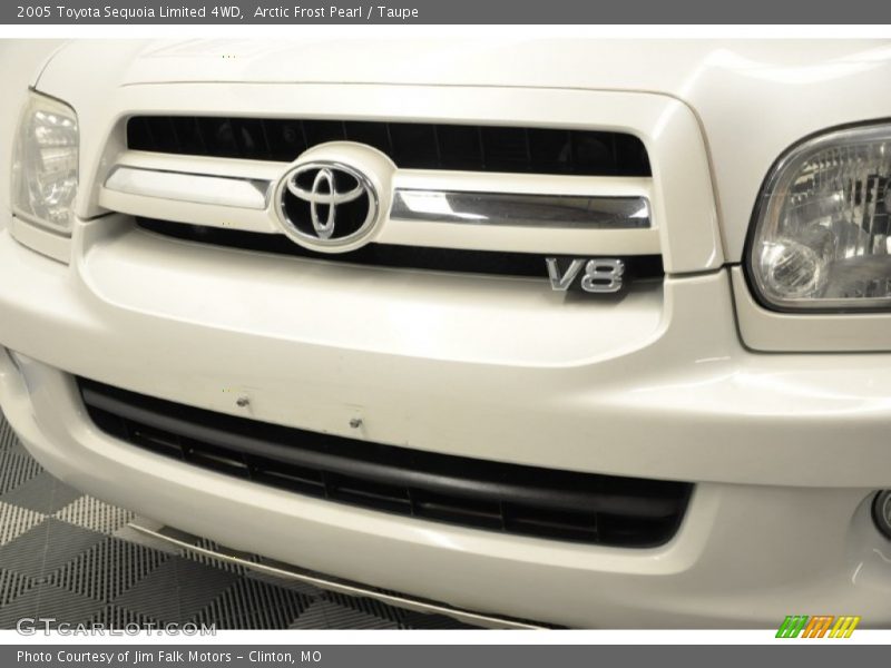 Arctic Frost Pearl / Taupe 2005 Toyota Sequoia Limited 4WD