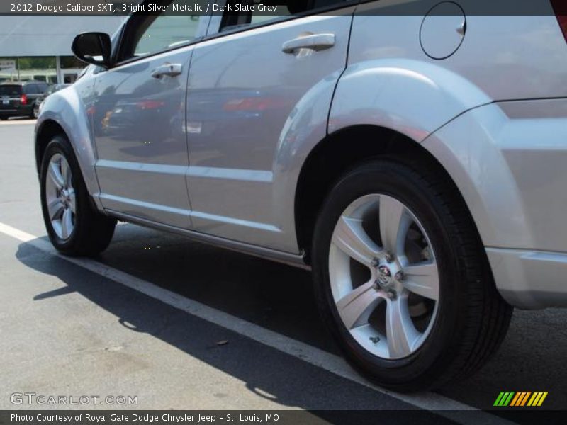 Bright Silver Metallic / Dark Slate Gray 2012 Dodge Caliber SXT