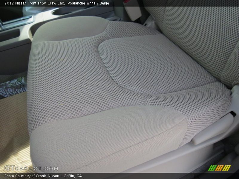 Avalanche White / Beige 2012 Nissan Frontier SV Crew Cab