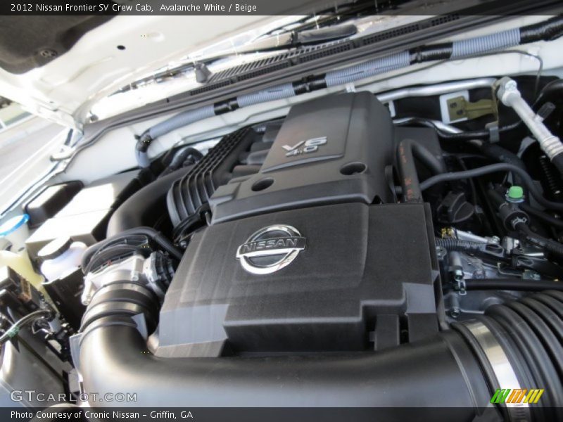 Avalanche White / Beige 2012 Nissan Frontier SV Crew Cab