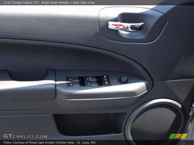 Bright Silver Metallic / Dark Slate Gray 2012 Dodge Caliber SXT