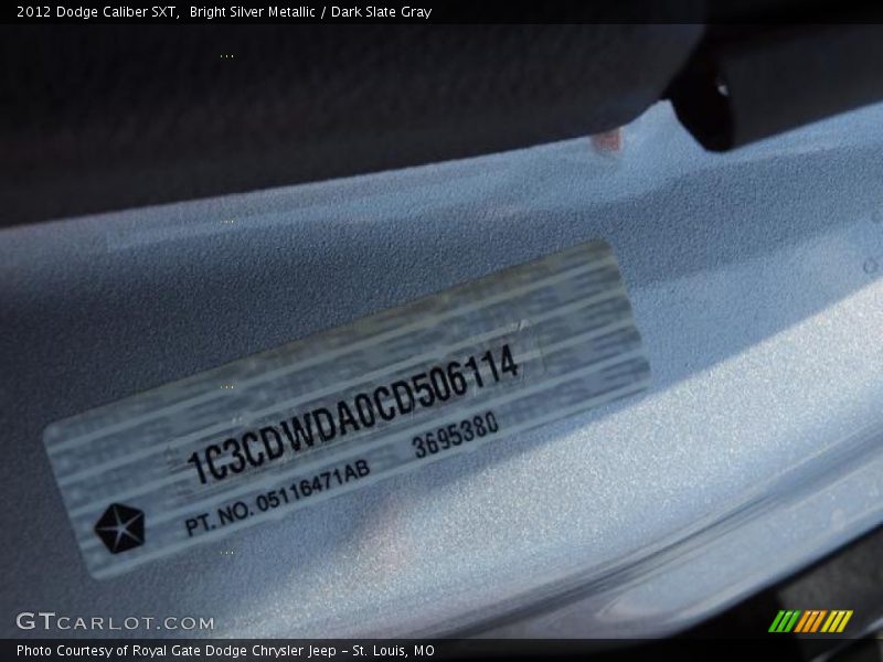 Bright Silver Metallic / Dark Slate Gray 2012 Dodge Caliber SXT