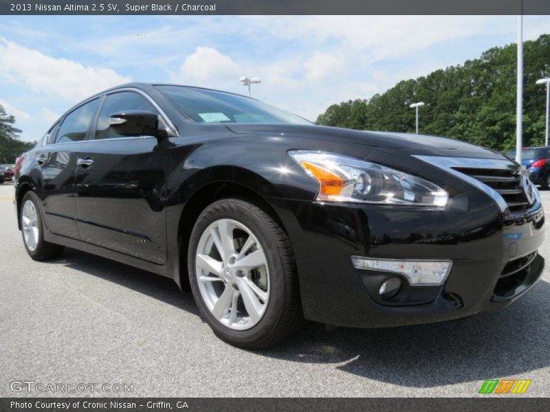 Super Black / Charcoal 2013 Nissan Altima 2.5 SV