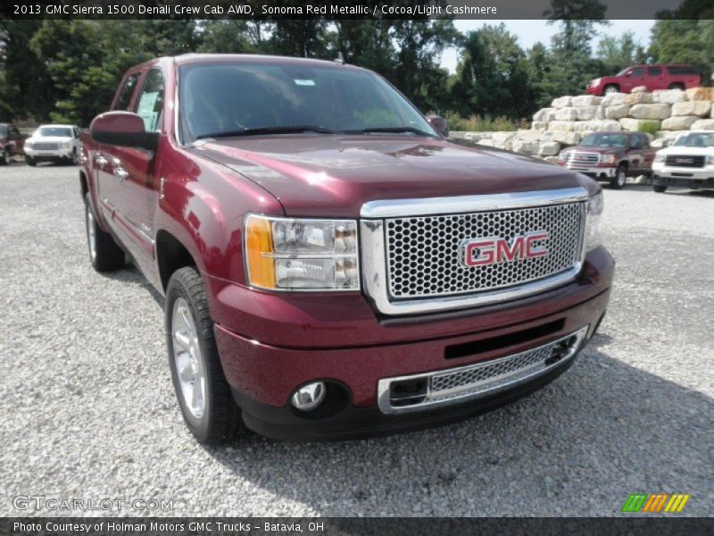 Front 3/4 View of 2013 Sierra 1500 Denali Crew Cab AWD