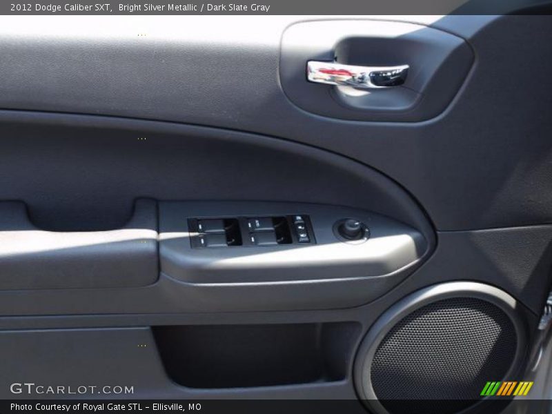 Bright Silver Metallic / Dark Slate Gray 2012 Dodge Caliber SXT