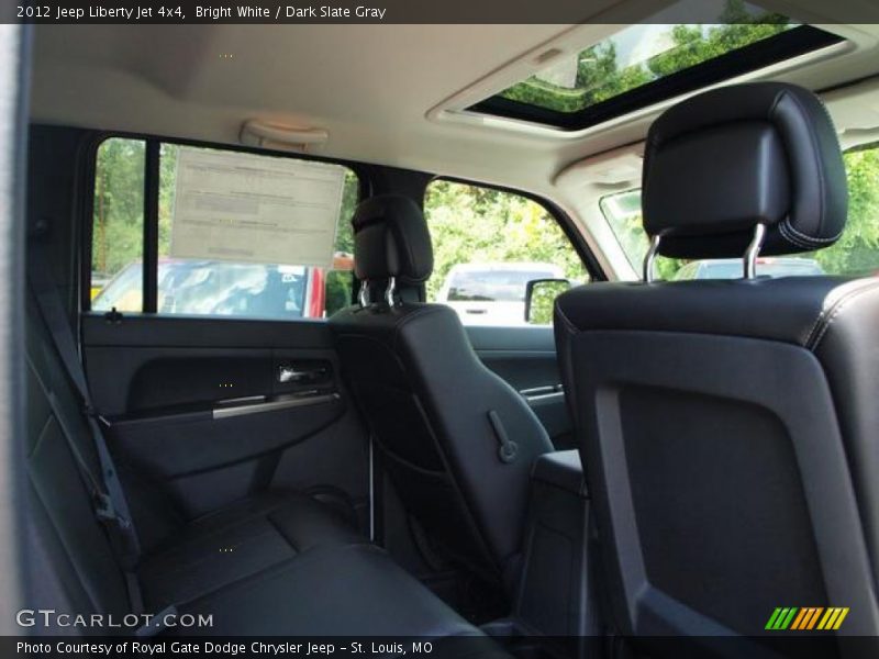 Bright White / Dark Slate Gray 2012 Jeep Liberty Jet 4x4