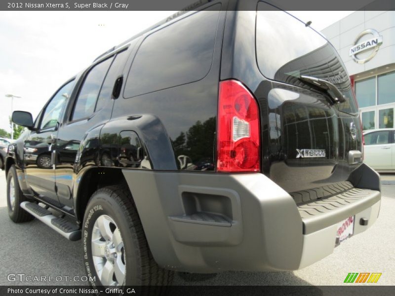 Super Black / Gray 2012 Nissan Xterra S