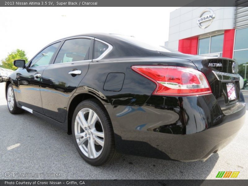Super Black / Charcoal 2013 Nissan Altima 3.5 SV