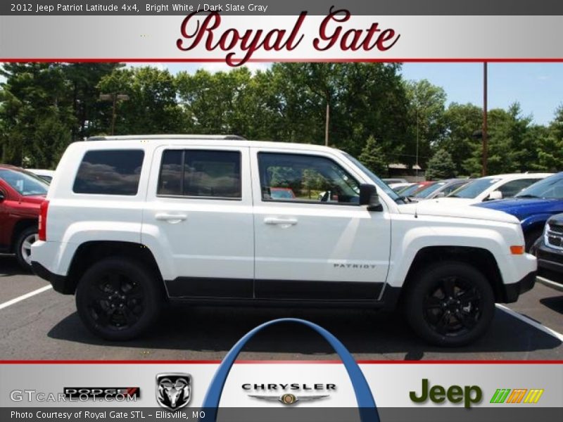 Bright White / Dark Slate Gray 2012 Jeep Patriot Latitude 4x4