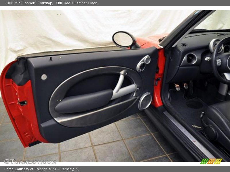 Chili Red / Panther Black 2006 Mini Cooper S Hardtop