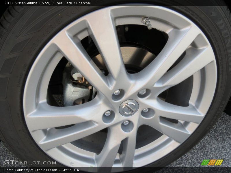 Super Black / Charcoal 2013 Nissan Altima 3.5 SV