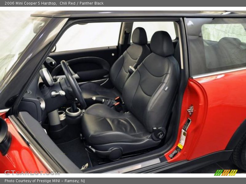 Chili Red / Panther Black 2006 Mini Cooper S Hardtop