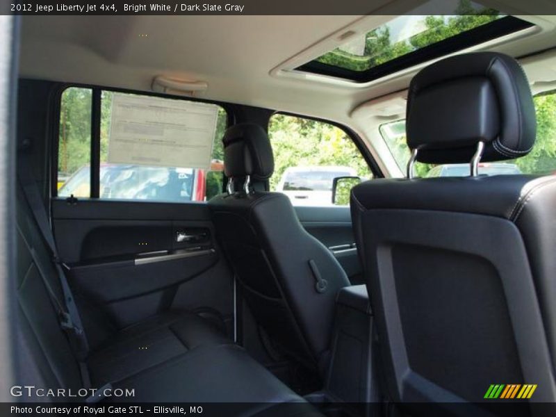 Bright White / Dark Slate Gray 2012 Jeep Liberty Jet 4x4