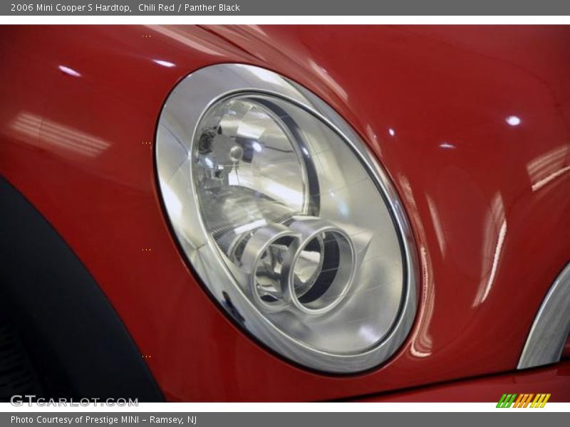 Chili Red / Panther Black 2006 Mini Cooper S Hardtop