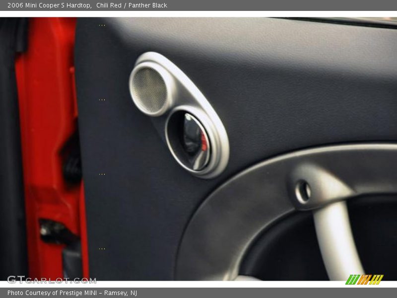 Chili Red / Panther Black 2006 Mini Cooper S Hardtop