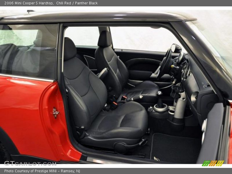 Chili Red / Panther Black 2006 Mini Cooper S Hardtop
