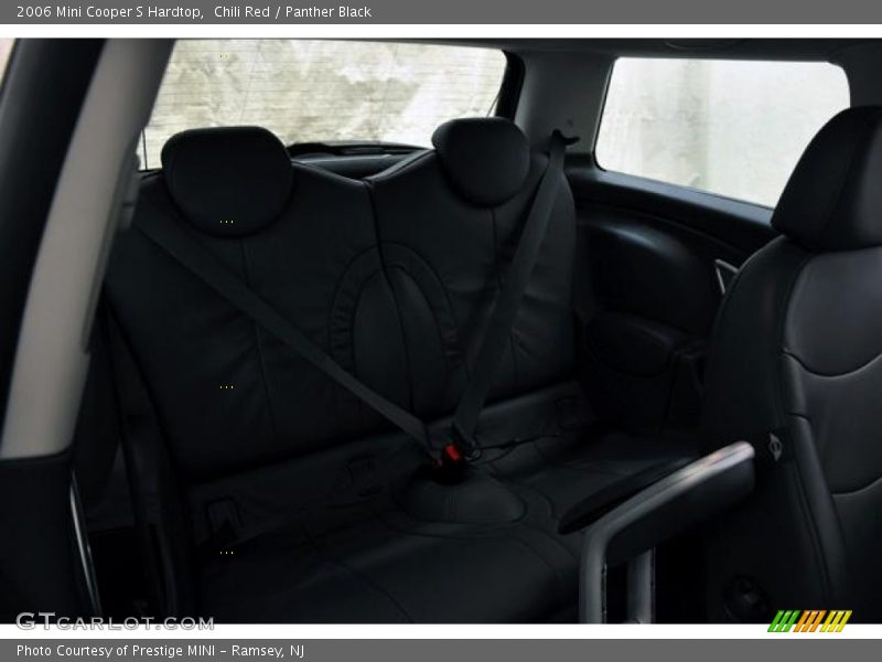 Chili Red / Panther Black 2006 Mini Cooper S Hardtop