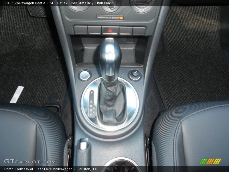 Reflex Silver Metallic / Titan Black 2012 Volkswagen Beetle 2.5L