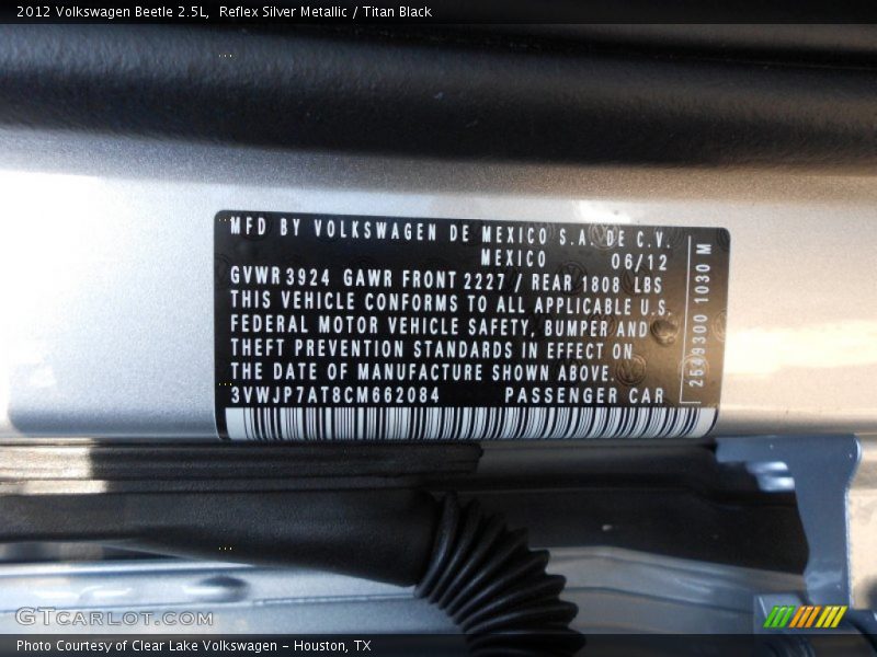 Reflex Silver Metallic / Titan Black 2012 Volkswagen Beetle 2.5L