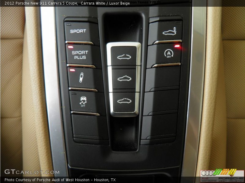 Carrara White / Luxor Beige 2012 Porsche New 911 Carrera S Coupe