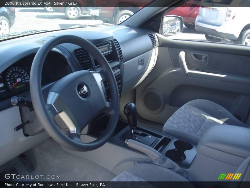 Silver / Gray 2006 Kia Sorento EX 4x4