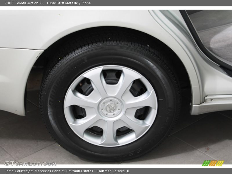 Lunar Mist Metallic / Stone 2000 Toyota Avalon XL